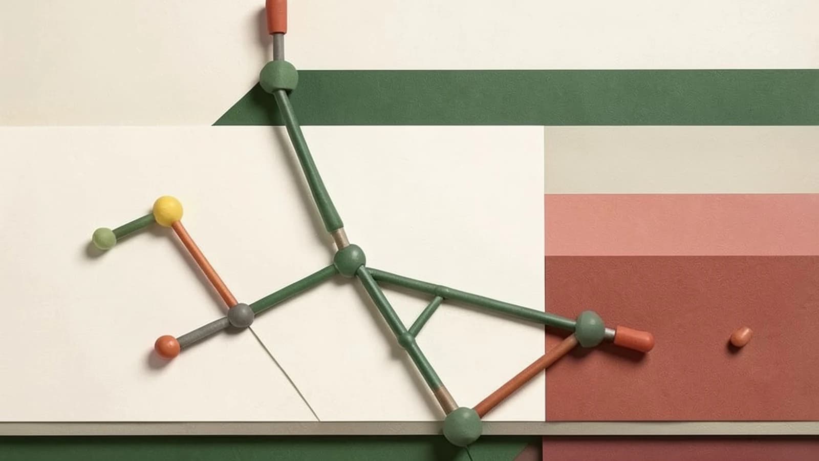 Balancing Latency and Flexibility: Static vs. Dynamic Decoding in Kaldi